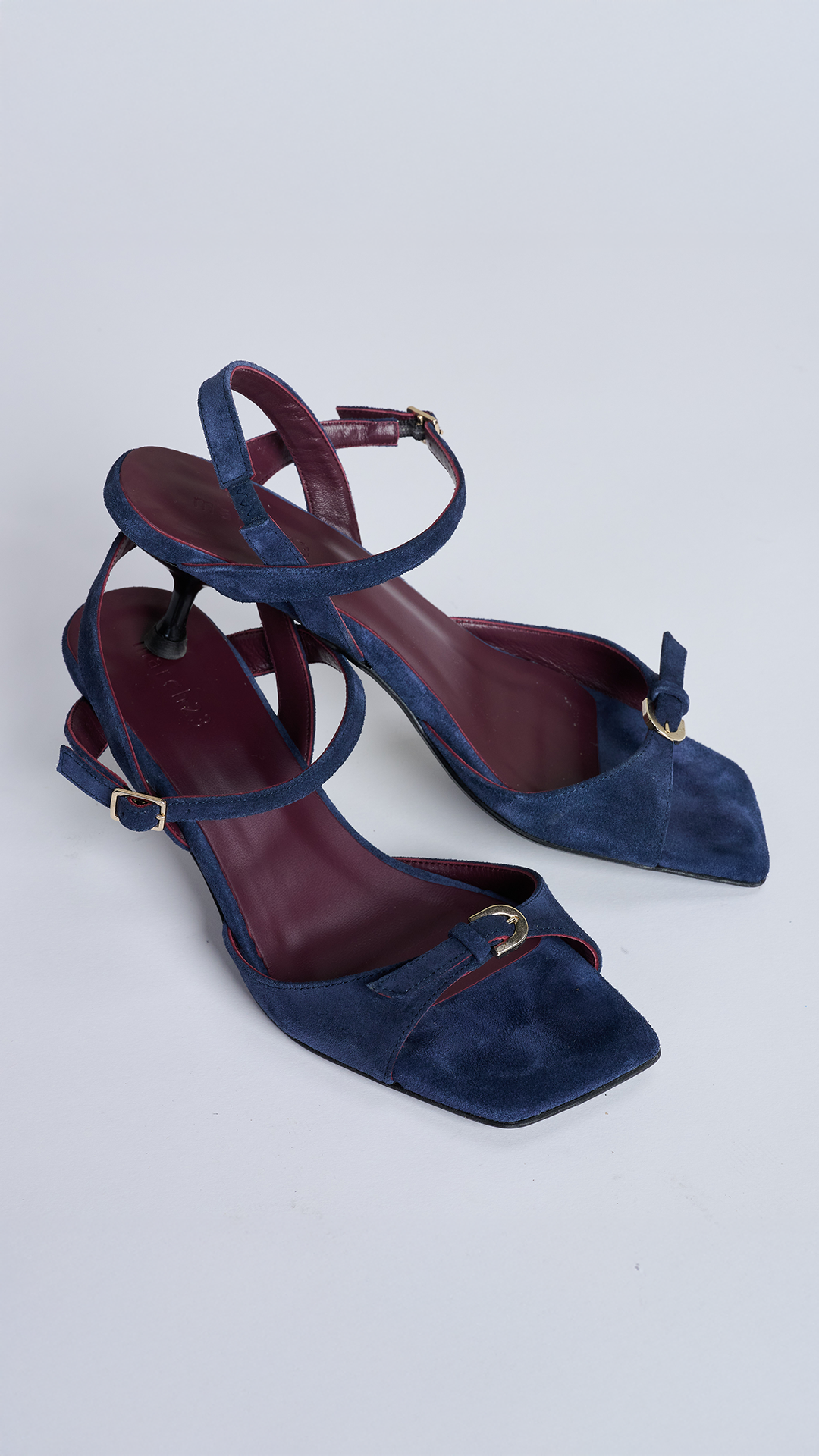 LUCIA SANDAL LOW HEEL