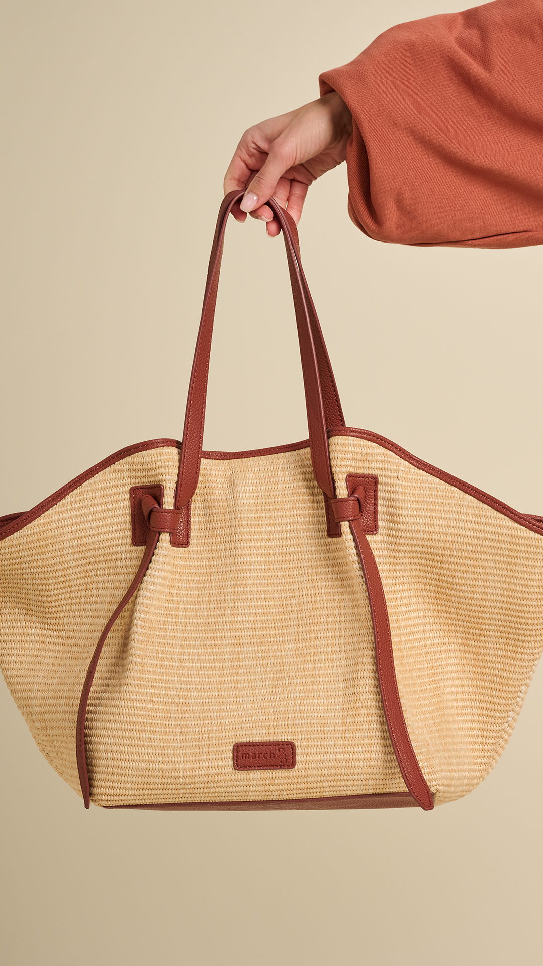 The tote bag