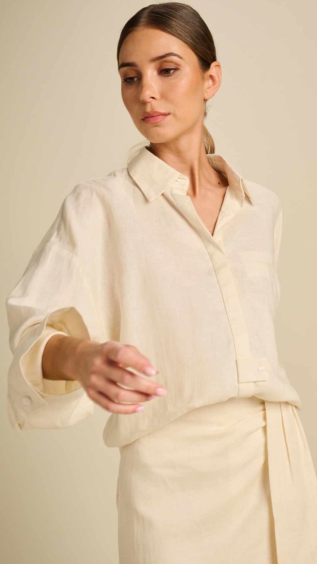 Aura blouse