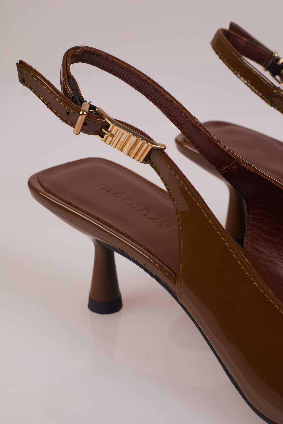 Reese Slingback