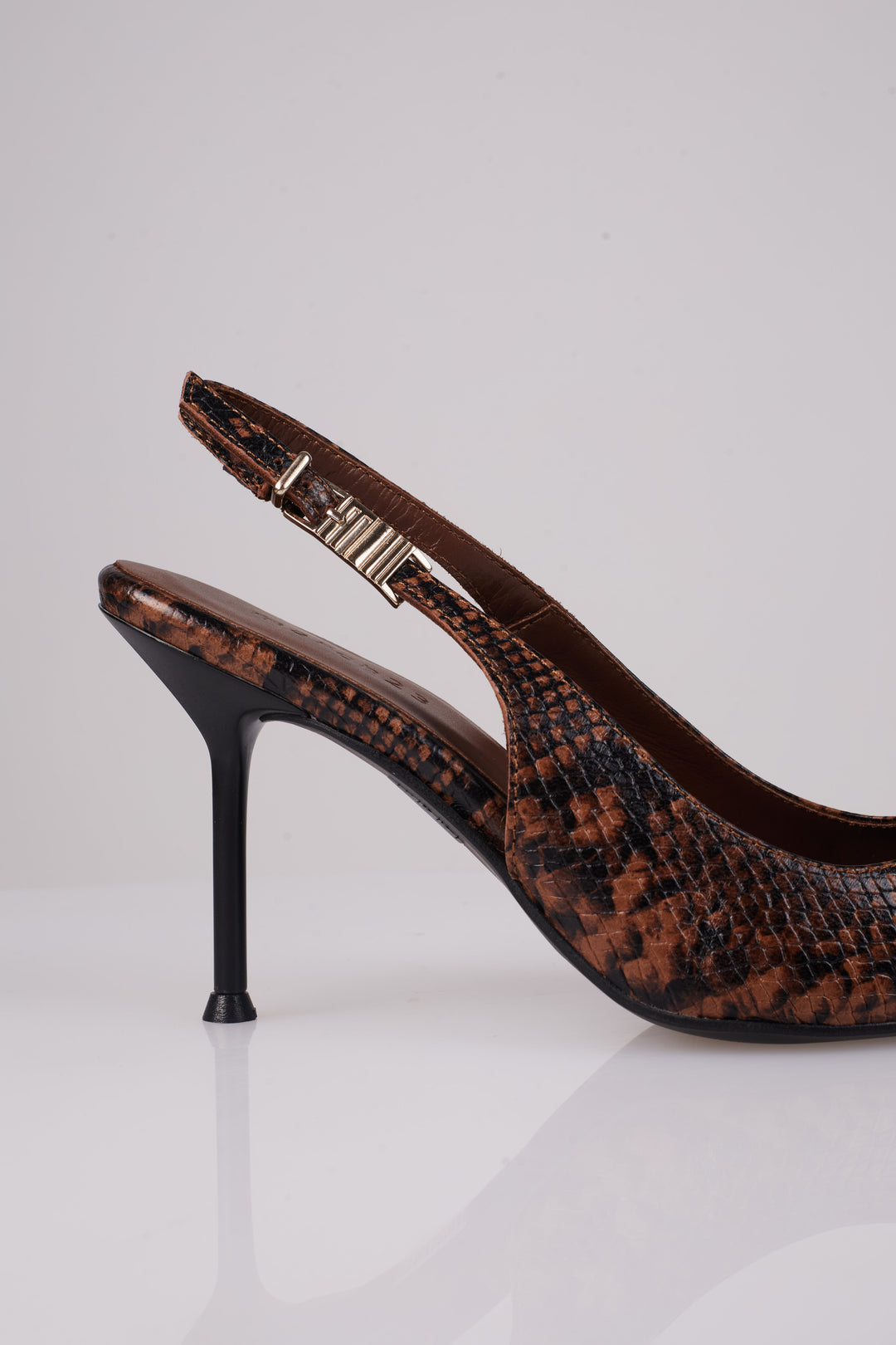 Rose Slingback