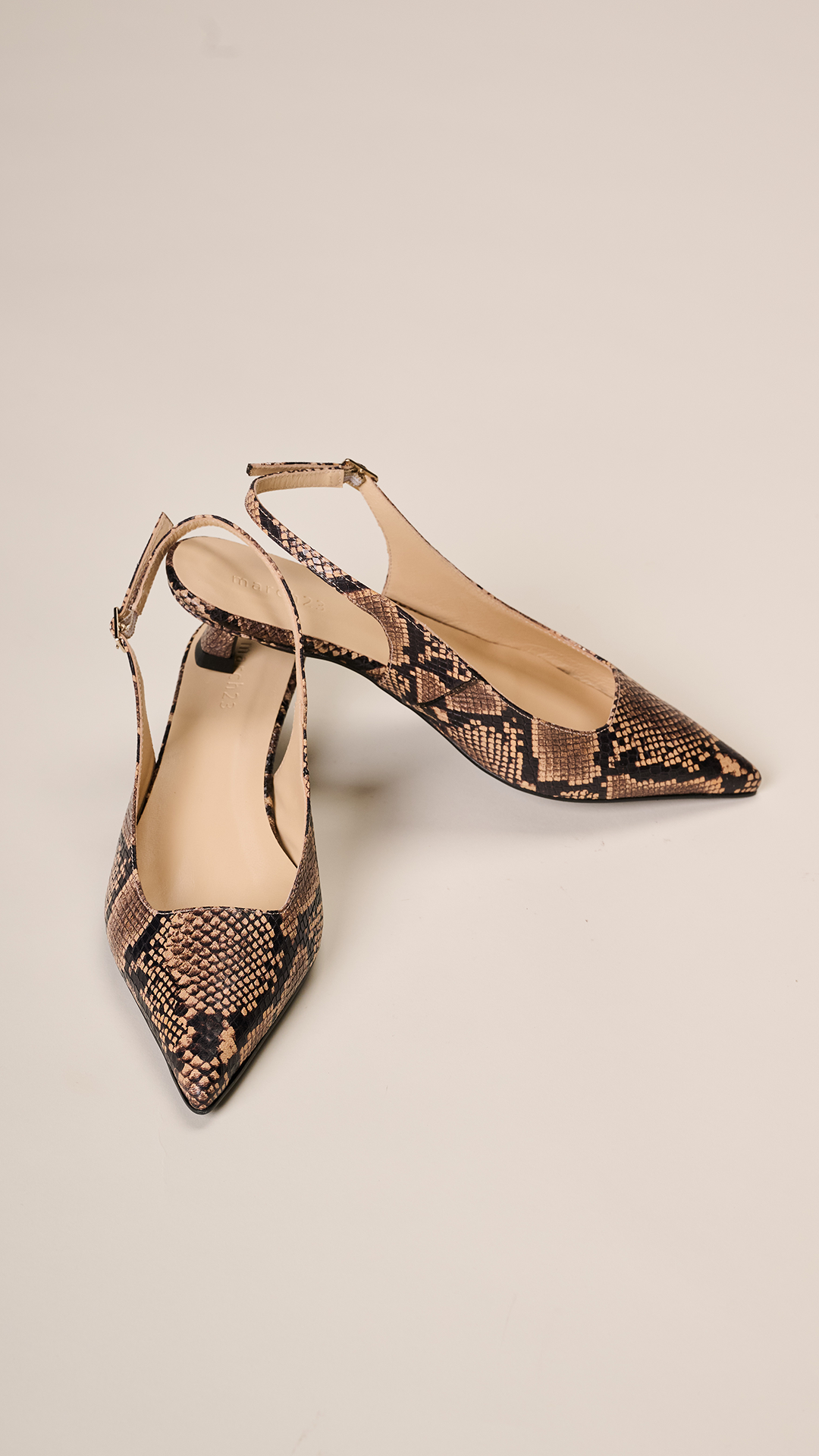 Joey Slingback