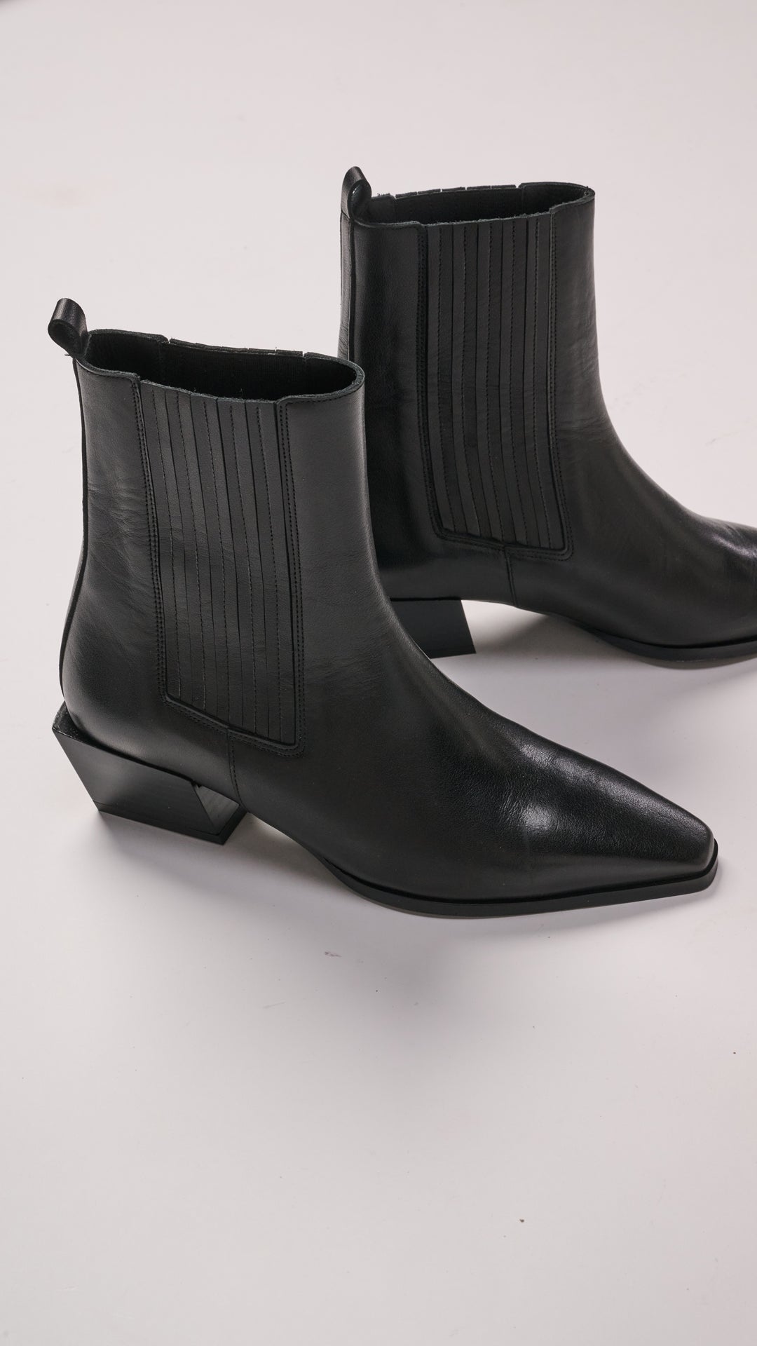 Ramele Boot