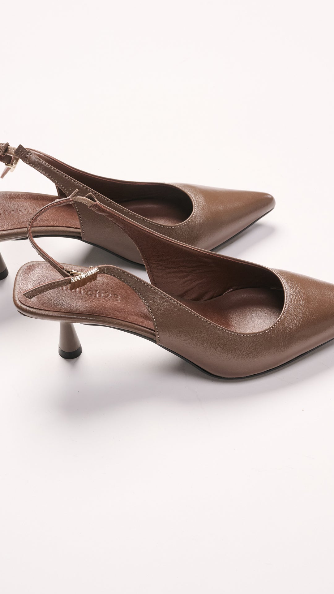 Reese Slingback