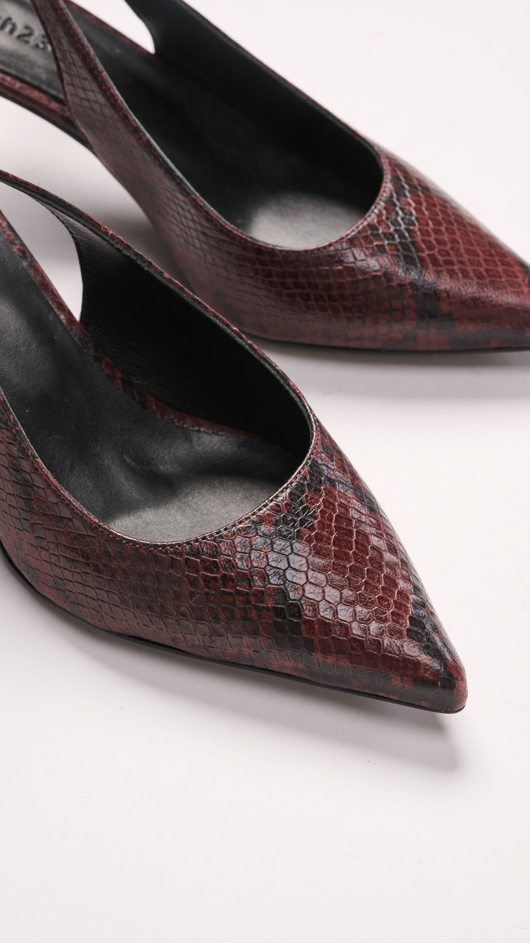 Reese Slingback
