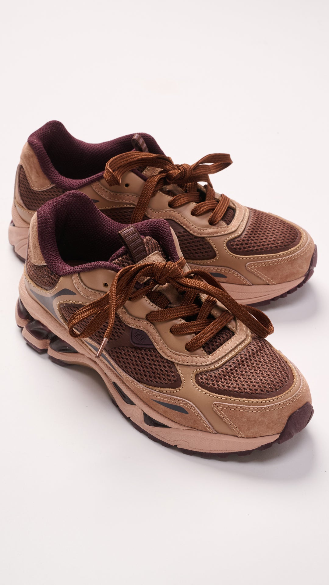 Nala Sneaker